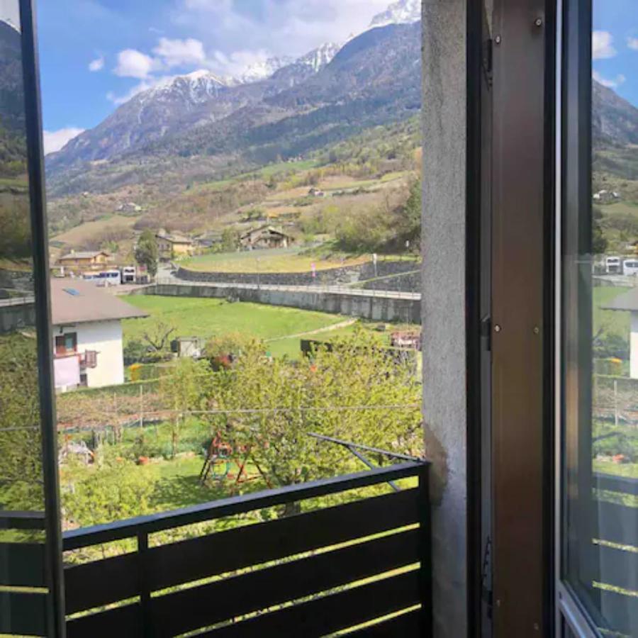 Arcobaleno Benaz 2 Apartment Aosta Bagian luar foto